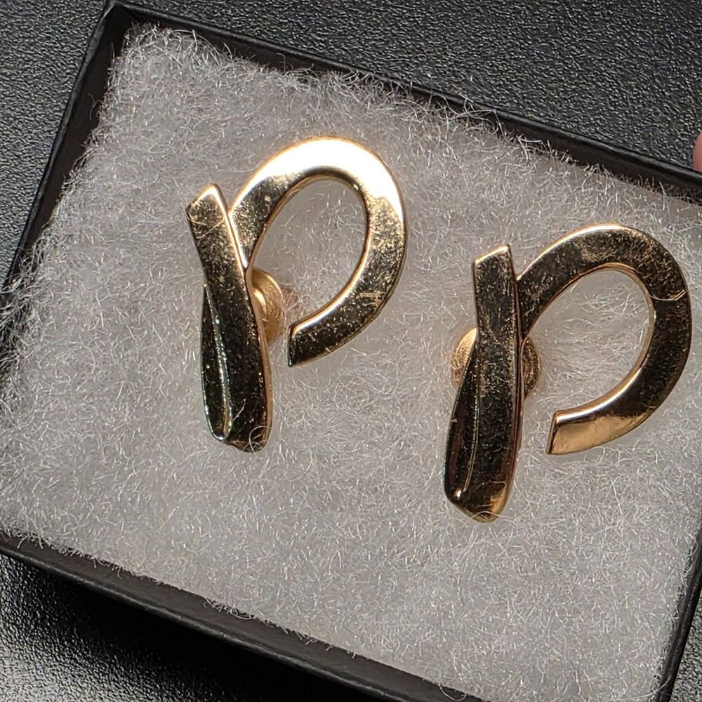 Vintage Hickok USA Letter P Cufflinks Gold Tone Initial Cuff Links Marked X Vtg